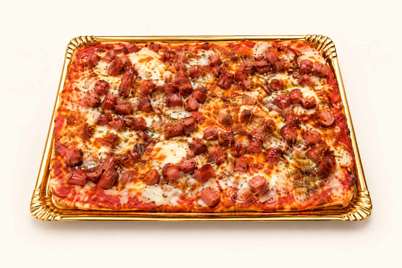 Frankfurt Barbacoa, pizza con fondo crema claro